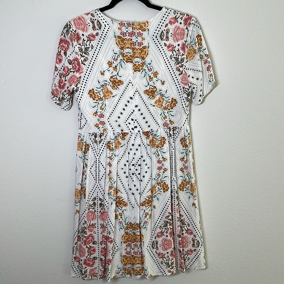 Roolee Floral Cottagecore Dress Size M | Modest Spring Summer Style - Picture 7 of 8